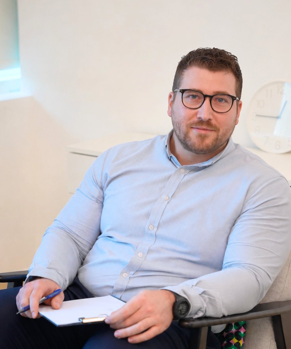 Gordon Shaw, DHA-Licensed Counselling Psychologist at Belle Vie Therapy & Wellness